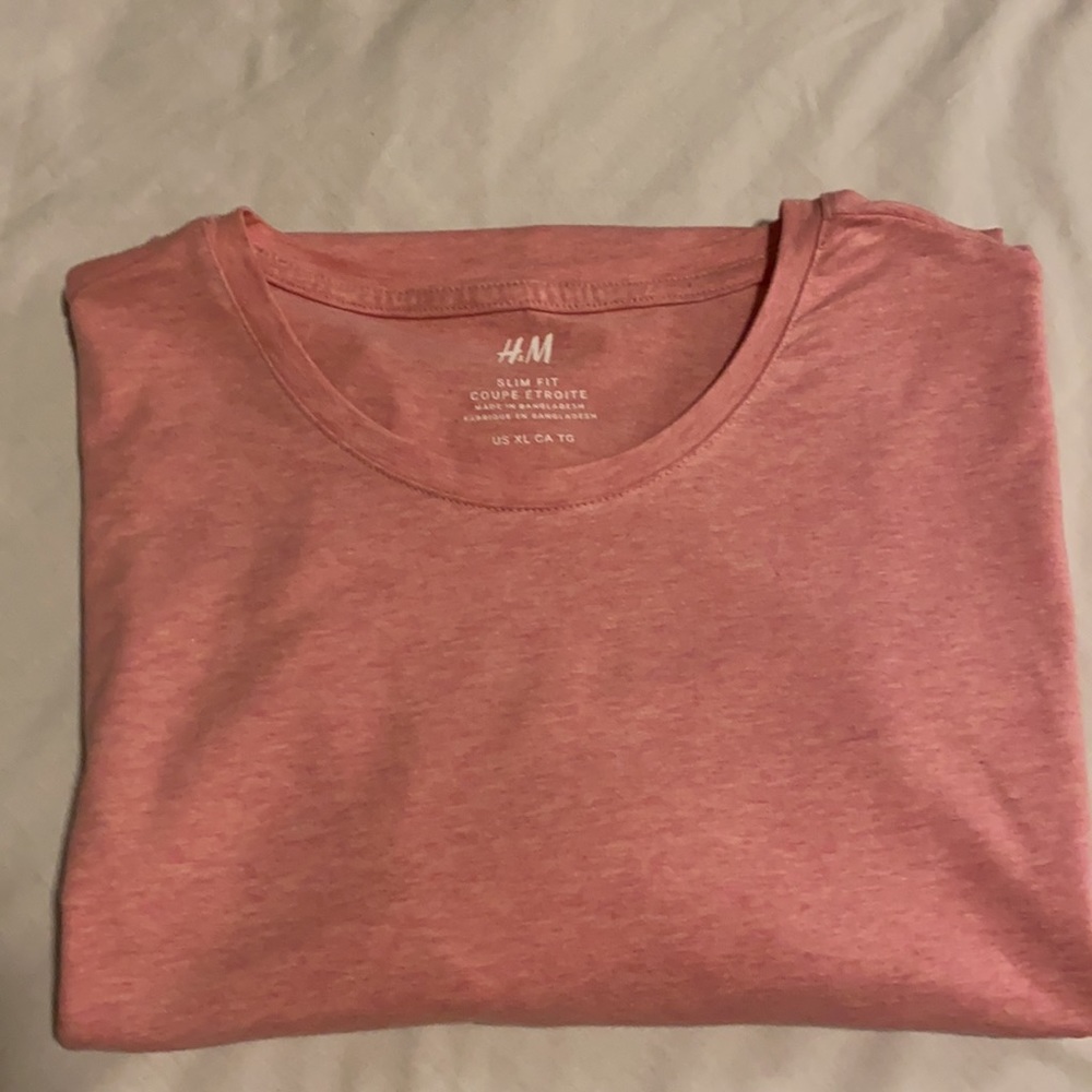 H&M Men’s XL Slim Fit Short Sleeves T-Shirt